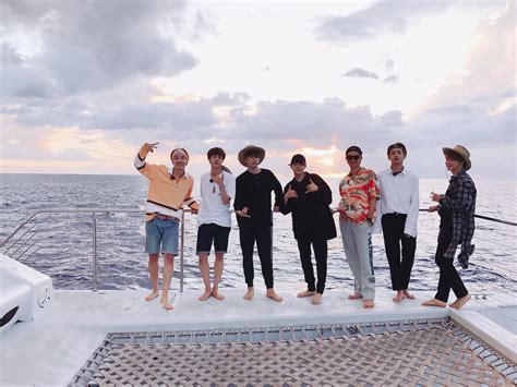 We've gathered more than 5 million images uploaded by our users and sorted them by the most popular ones. TWITTER/Trans BTS Twitter 170414