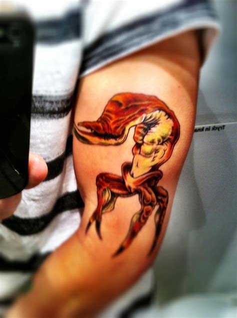 Oddworld On Twitter Hand Tattoos Tattoos Skull Tattoo