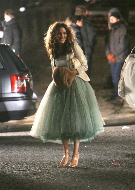 Sex And The City 10 Of Carrie Bradshaw S Best Outfits Miss Yana Cherie