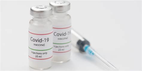 Vaccines typically require years of research and testing before reaching the clinic, but in 2020, scientists embarked on a race to produce safe and effective coronavirus vaccines in record time. Vacuna contra COVID-19 se aprueba para un primer estudio ...