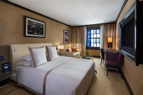 Grand Deluxe King Luxury Hotel Room In New York The