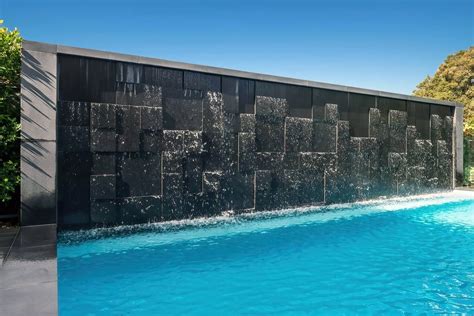 7 Best Water Feature For Your Pool ‐ The Pool Co