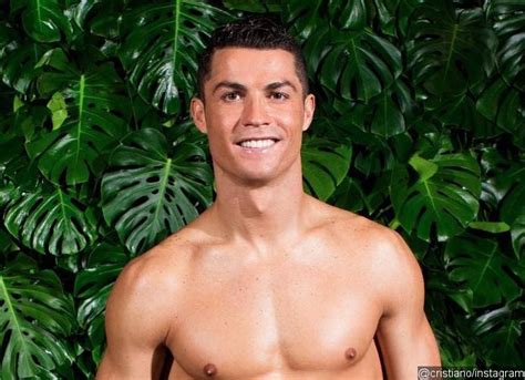 He Fakes It Cristiano Ronaldo S Accused Of Stuffing His Manhood To