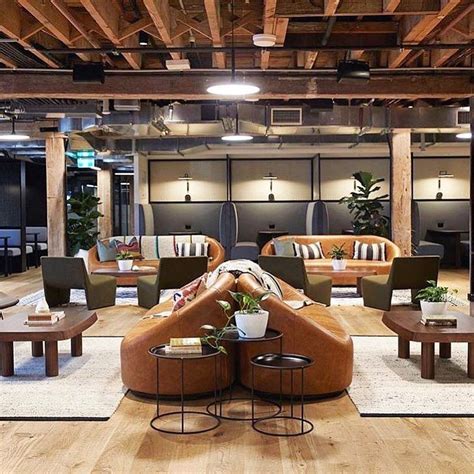 Simply Symmetrical Wework 📸 Thedefectors Industrial Office Space
