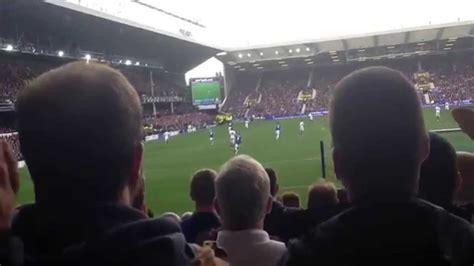 Everton Fans Go Mad Vs Chelsea Youtube