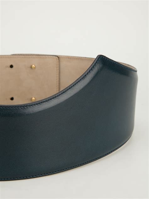 Lyst Alexander Mcqueen Curved Leather Belt In Green