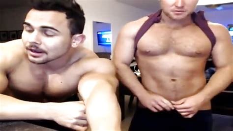 Two Muscular Men Jerk Off Together Porndroidscom