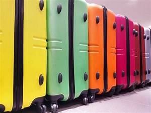 Tumi Vs Rimowa Luggage Detailed Suitcase Comparison Reviews