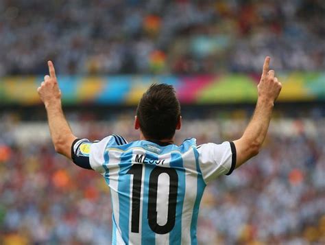 Leo Messi Tres Partidos Tres Mvp