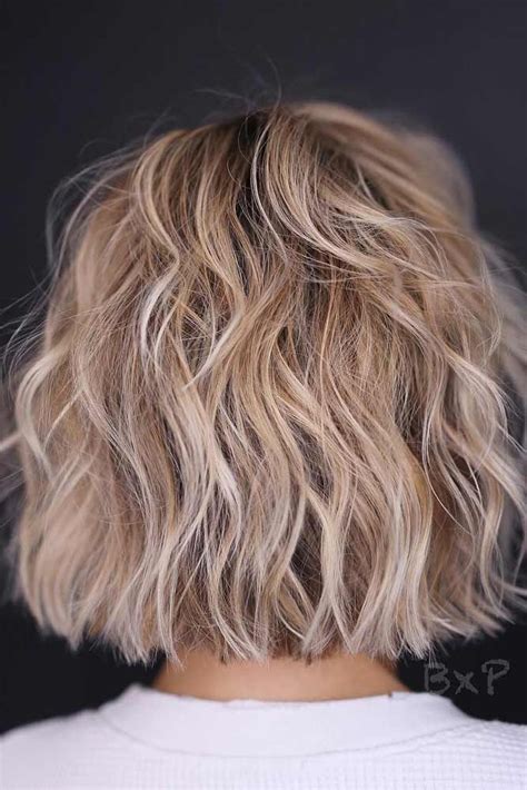 Short haircut and style ideas for women with fine hair. 30 Choppy Bob Hairstyles For All Moods And Occasions ...