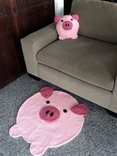 Pig Rug Por Peanutbutterdynamite En Etsy Crochet Rug Crochet Home