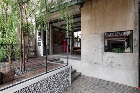 Desain rumah minimalis modern kerap dipilih beberapa tahun ke belakang. AA Residence Desain Rumah Industrial dengan Sentuhan ...
