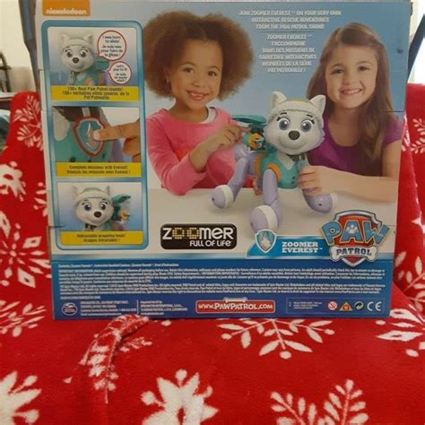 Spin Master Toys Paw Patrol Zoomer Everest Interactive Pup Nib