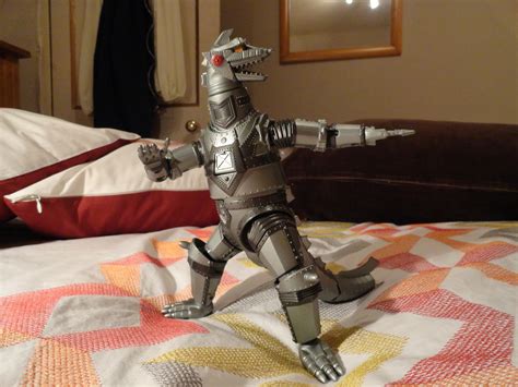 Monster Toy Spotlight 8 Mechagodzilla Showa Page 3 Toho Kingdom