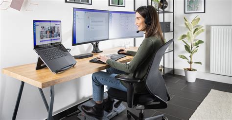 Ergonomic Desk Setup For Proper Posture 4 Tips Kensington