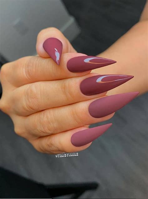 45 Aesthetic Stiletto Nails For Fall Acrylic Long Nails Design