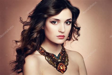 Portrait Of Beautiful Brunette Woman With Earring Perfect Makeu Stock Photo By Heckmannoleg