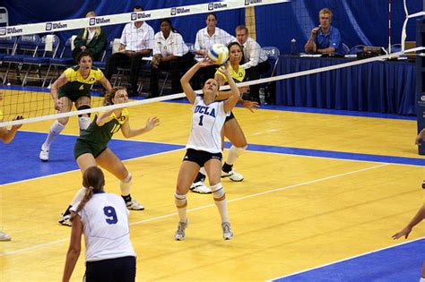 The Setter In Volleyball How And Why You Set The Ball To Your Hitters
