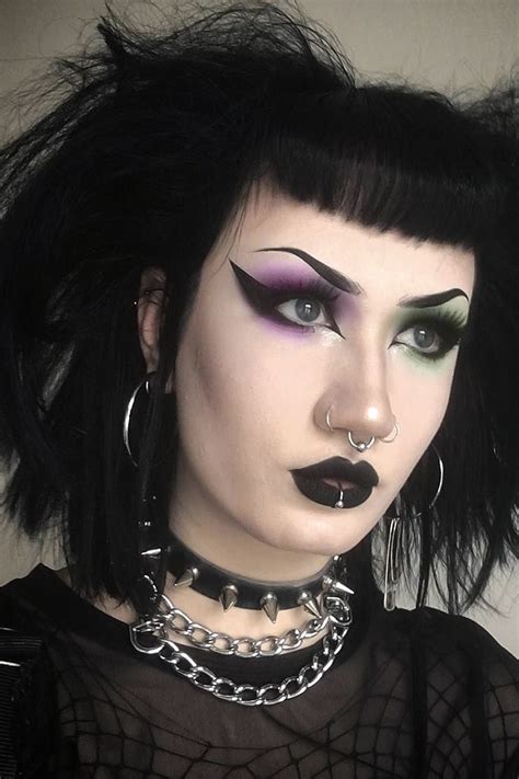 80s Goth Eye Makeup
