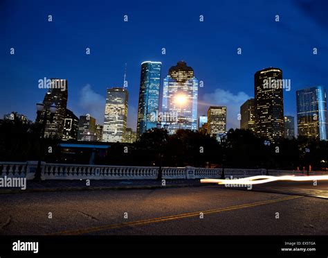 Downtown Houston Skyline Stock Photo Alamy