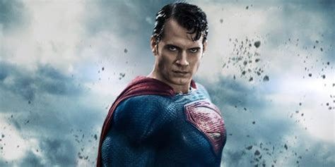 Henry Cavill Responds To Superman Rumors In The Most Bizarre Possible