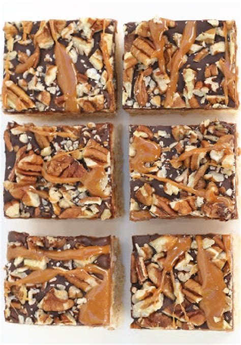 Corn flour (13%) (which may be genetically modified, according to the company) as well as whole wheat flour (10%) are some of the new ingredients. {Recipe} Caramel Turtle Rice Krispies Treats | Rice krispy ...