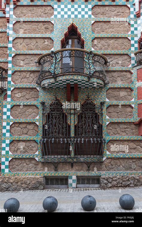 Casa Vicens 1883 By Antoni Gaudi Barcelona Stock Photo Alamy