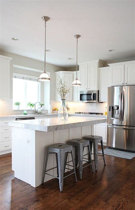 Make sure you include corner cupboards with carousels so not an inch of storage space goes to waste. More ideas below: #KitchenRemodel #KitchenIdeas Small L ...