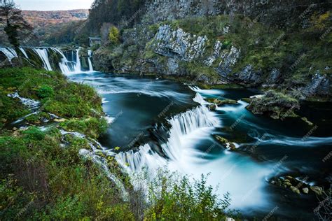 Premium Photo Strbacki Buk Waterfall On Una River Bosnia And Croatia