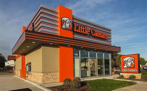 Dish pizzas, lunch, extras, sides and drinks. Little Caesars Menu with Prices Updated 2021 - TheFoodXP