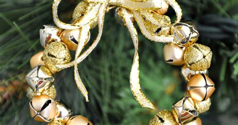 Serendipity Refined Blog Easy Gold Jingle Bell Wreath Ornament Day 2