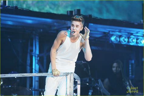 Justin Bieber Madison Square Garden Concert Pics Photo 513278
