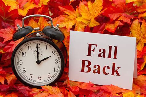Clocks Fall Back This Sunday Where Does The Daylight Protection