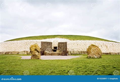 Unesco World Heritage Newgrange Ireland Stock Image Image Of