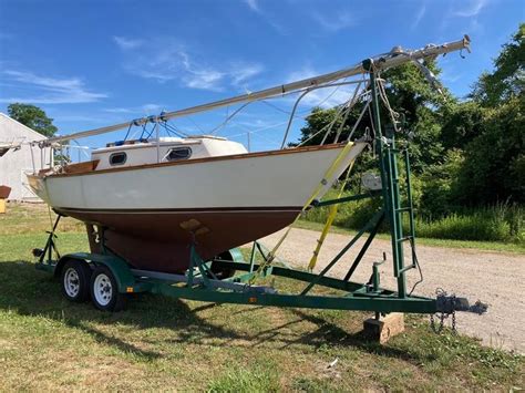 1984 Cape Dory 22d Inboard Diesel And Triad Trailer — For Sale