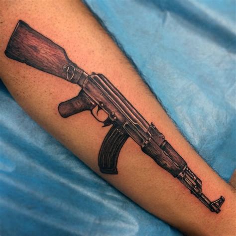 40 Tatuagens Da Arma Ak 47
