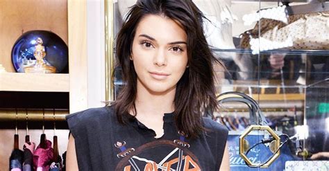 The Photogenic Trick Kendall Jenner Uses In Every Picture Kendall