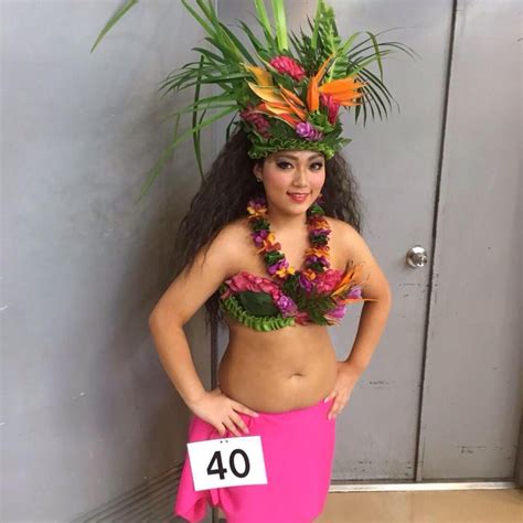 Pin By Suzi Berg Skaggs On Tahitian Costumes Hawaiian Dancers Hawaiian Woman Tahitian Dance