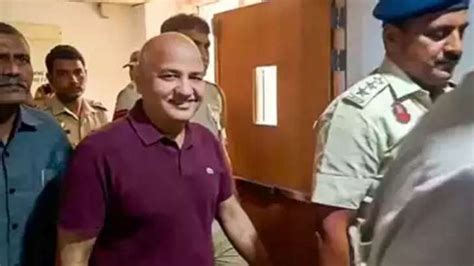 Delhi Excise Policy Case Manish Sisodia Brought To Court To Attend