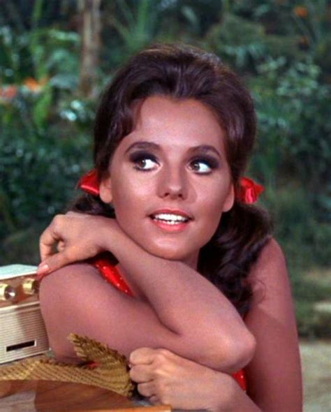 Dawn Wells Aka Mary Ann Dishes More Here On Gilligans Island