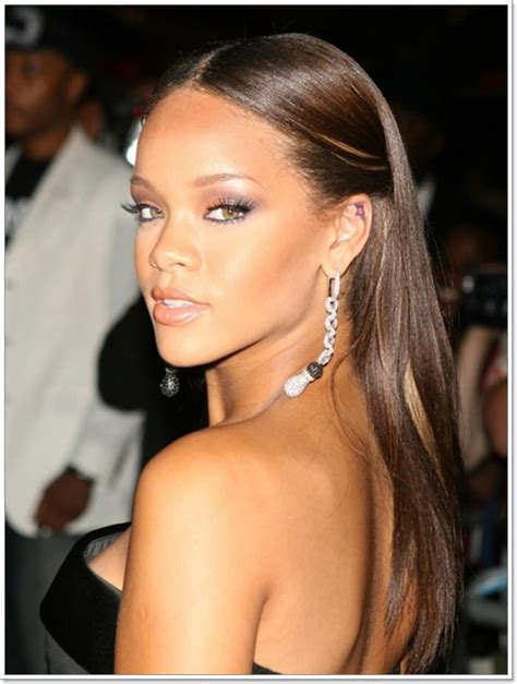 98 Fabulous Rihanna Hairstyles You Need To Try This Season
