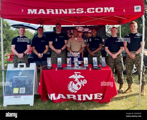 Us Marines From Recruiting Station Frederick Set Up A Table Display