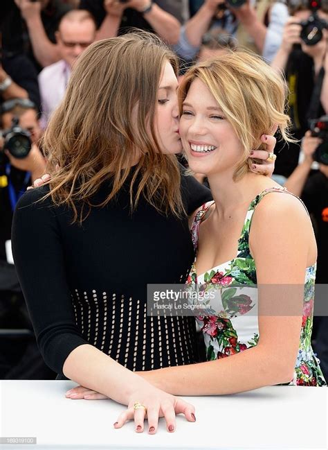 Adele Exarchopoulos And Lea Seydoux Attend The Photocall For La Vie Adele Exarchopoulos