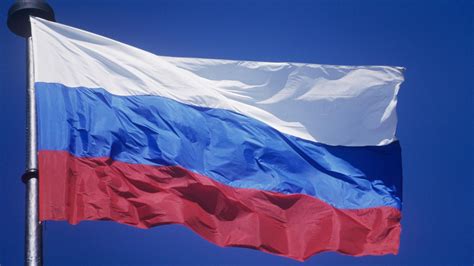 A majority of the flags of the russian armed forces mimic the flag designs of the imperial russian army and navy. What Do the Colors on the Russian Flag Represent ...