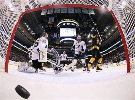 Looking Back At The 2011 Boston Bruins Game 2 Ecf Black N Gold Hockey