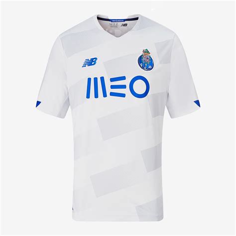 Portuguese primeira liga club fc porto presented its new new balance home shirt. Terceira Camisa do FC Porto para 2020-2021