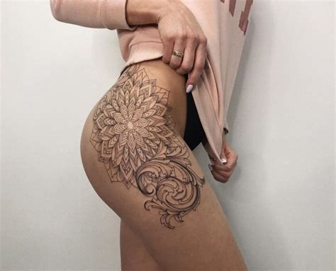 50 Chic And Sexy Hip Tattoos For Women Kickass Things