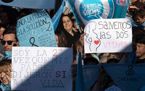 Argentina Vota La Legalización Del Aborto En Medio De Una Movilización