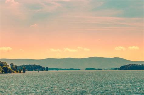 Book a cabin in roanoke, virginia! Things to Do at Smith Mountain Near Roanoke in Virginia's ...