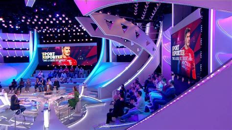 Magazine samedi 6 mars 2021 sur canal+. Marie Portolano Canal Sport Club Canal+ le 16.02.2019 ...